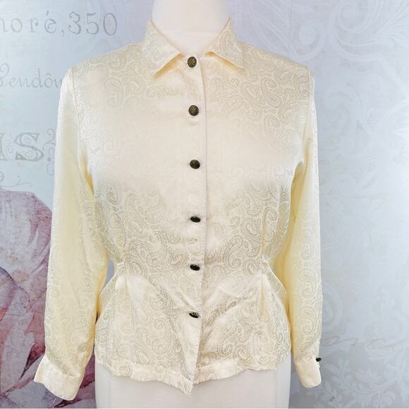 Leslie Fay Petite Sportswear Vintage cream blouse ornate pattern Size 14 PETITE - Picture 4 of 13
